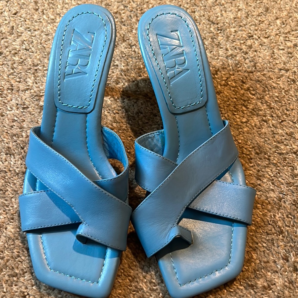 ZARA sandals light blue size 38